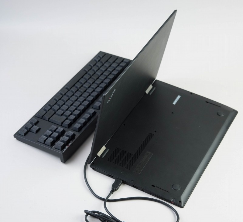 戸田覚が熱弁 2in1パソコンこそ外付けキーボードを使え 日経クロステック Xtech 戸田覚が熱弁 2in1パソコンこそ外付けキーボードを使え 日経クロステック Xtech