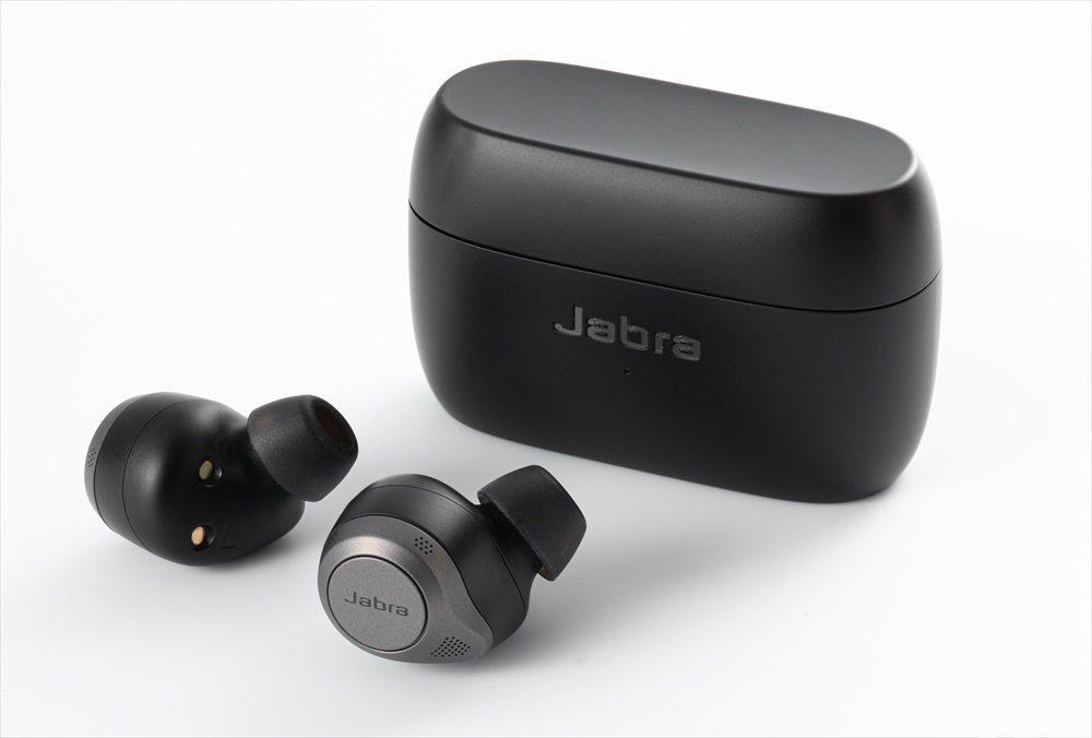 長時間のWeb会議でも快適装着、半密閉型ワイヤレスイヤホン「Jabra Elite 85t」 | 日経クロステック（xTECH）