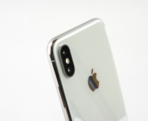 美しすぎて若者や女性が敬遠 Iphone Xが売れない理由はデザインにあり 日経クロステック Xtech 美しすぎて若者や女性が敬遠 Iphone Xが売れない理由はデザインにあり 日経クロステック Xtech