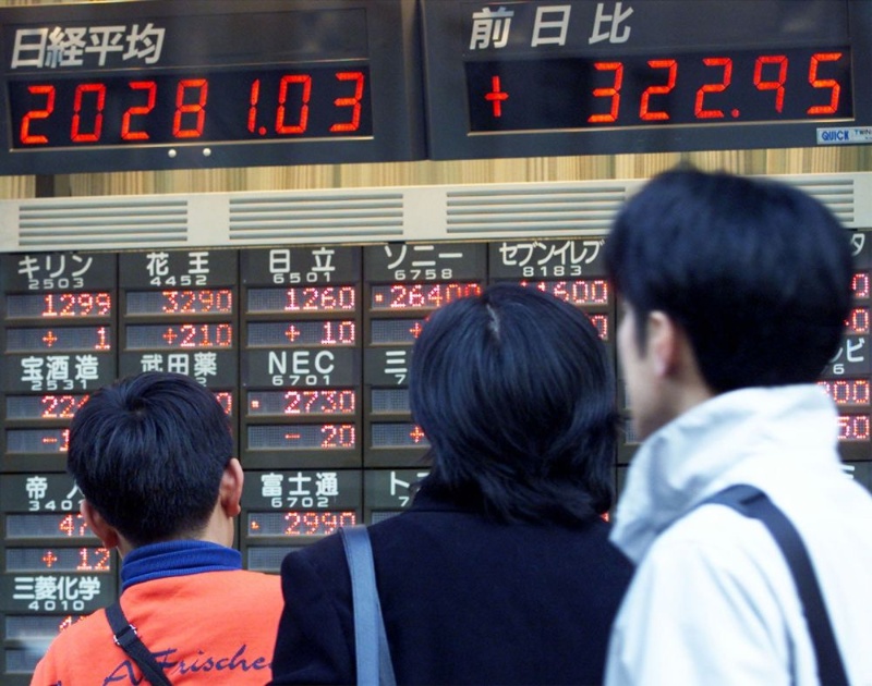 ネットバブルに躍った00年 3000万円で飛行機チャーター 日経クロステック Xtech ネットバブルに躍った00年 3000万円で飛行機チャーター 日経クロステック Xtech