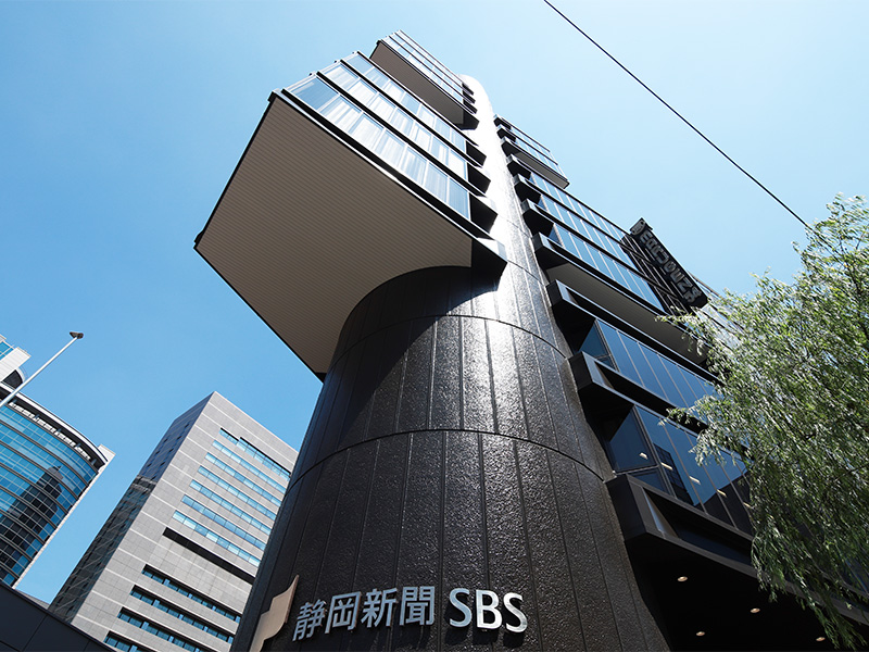 1位は「丹下のメタボリズム建築を改修、大成建設が『幹』を内側から補強」