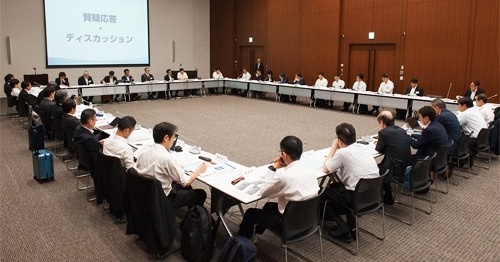 政令市・中核市CIOフォーラム設⽴会合の様子。東京都千代田区の「イイノホール＆カンファレンスセンター」で開催した
