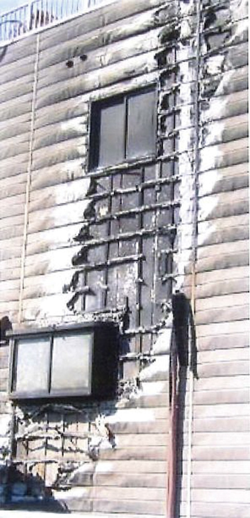 対岸の火事ではない日本の 外壁火災 日経クロステック Xtech