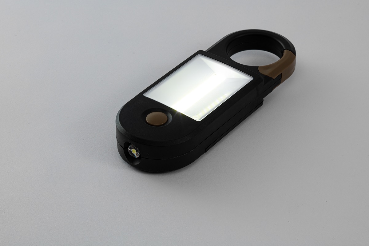 側面には55ルーメンのCOB LEDを搭載する。周囲をまんべんなく明るく照らす