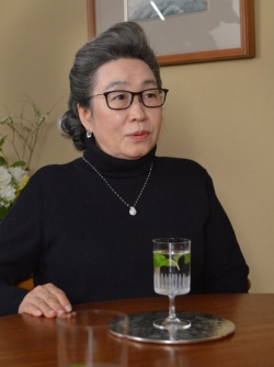 貴道裕子氏