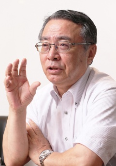 藤村俊夫氏