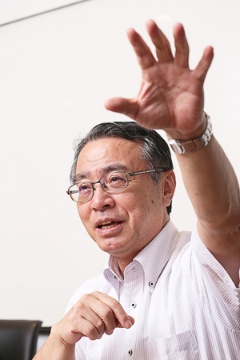藤村俊夫氏