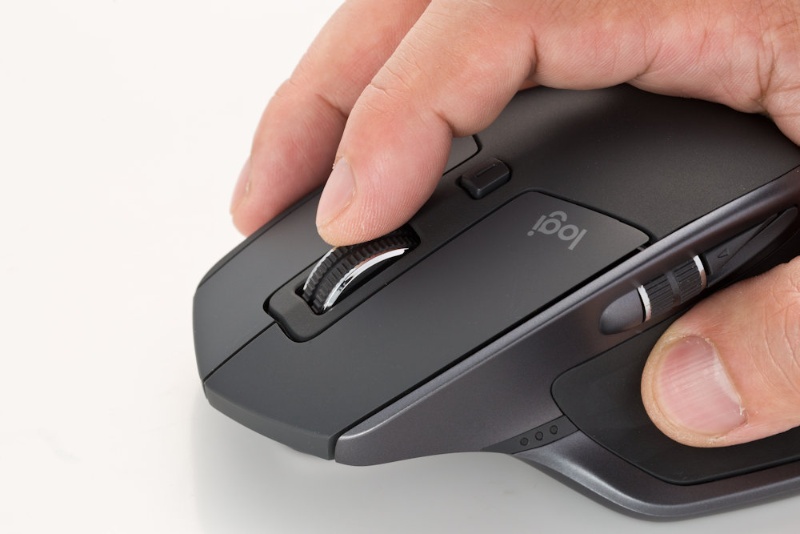 失敗しないマウス選び 注目点はボタンとホイール 3ページ目 日経クロステック Xtech