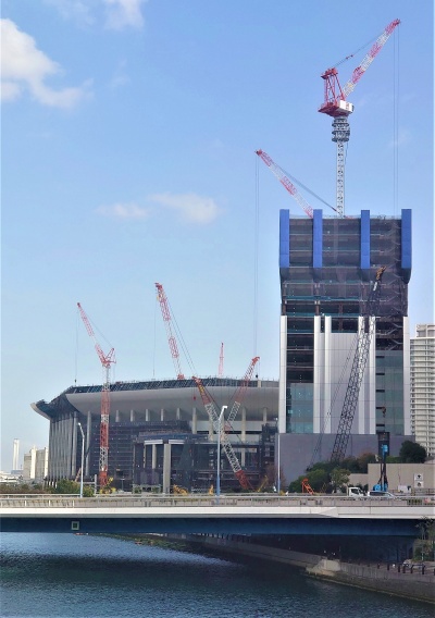 横浜駅東口側から見た建設現場（写真：日経クロステック）