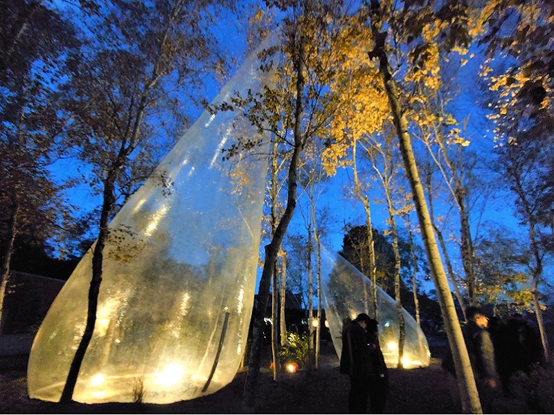 清春芸術村に建築家のテント、島田・谷尻・永山・藤村ら6人の70年代生まれが集結