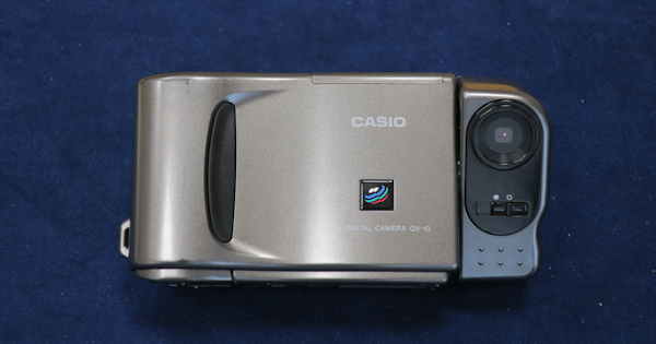 元祖ガラケーの名機、iモード第1号「F501i」 | 日経クロステック（xTECH）