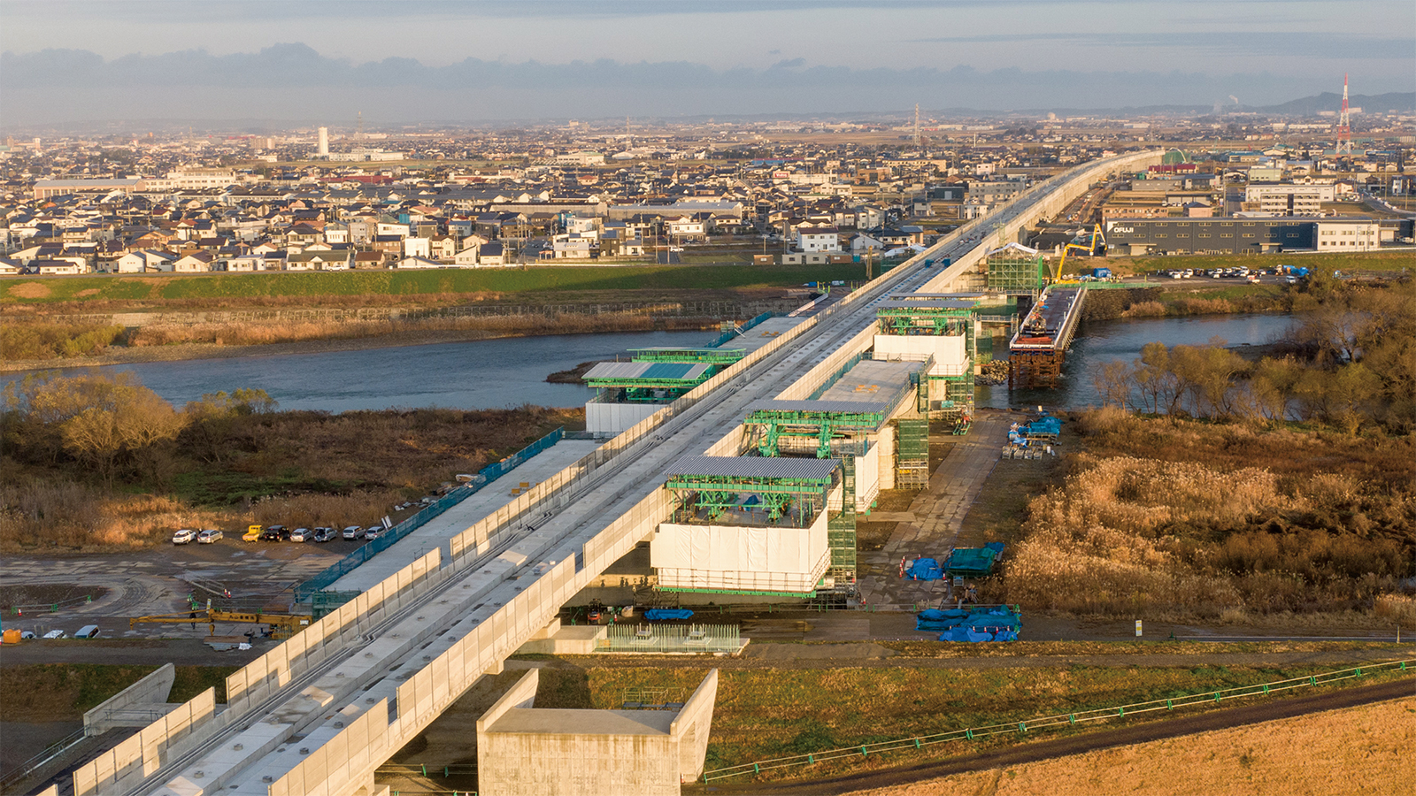道路と橋脚初共用で2.5億円削減 | 日経クロステック（xTECH）