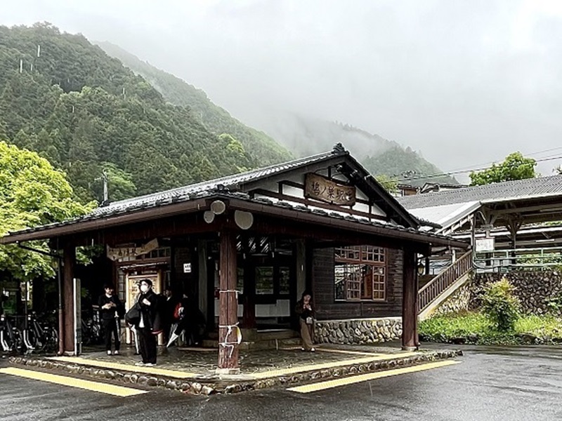Q．JR青梅線の無人駅を活用した地域おこし、どんなプロジェクト？