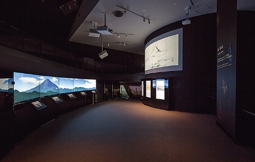 (写真:平井 広行)