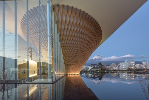 (写真:平井 広行)