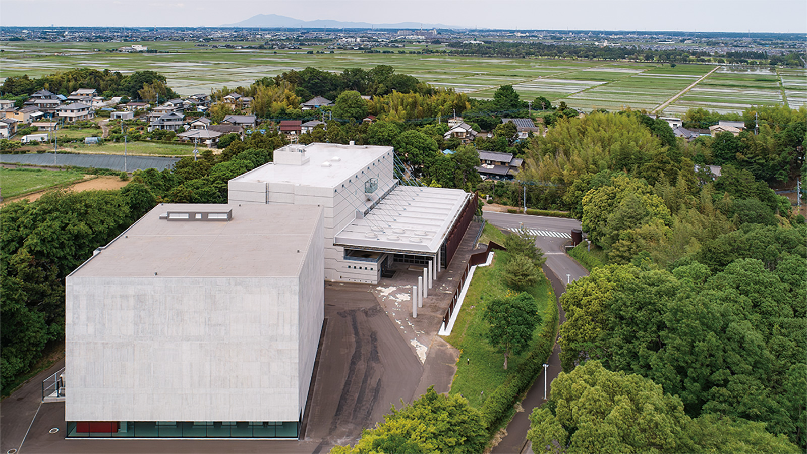 Q．増築された東京芸大の美術館収蔵棟、時流に沿った新たな取り組みは何？