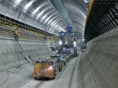 Q 日本一長い道路トンネルは 日経クロステック Xtech Q 日本一長い道路トンネルは 日経クロステック Xtech