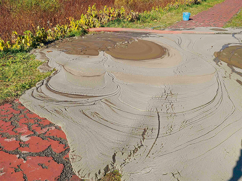 1位は「北海道新幹線工事でトラブル頻発、地下22mの泥土が堤防上に漏出」