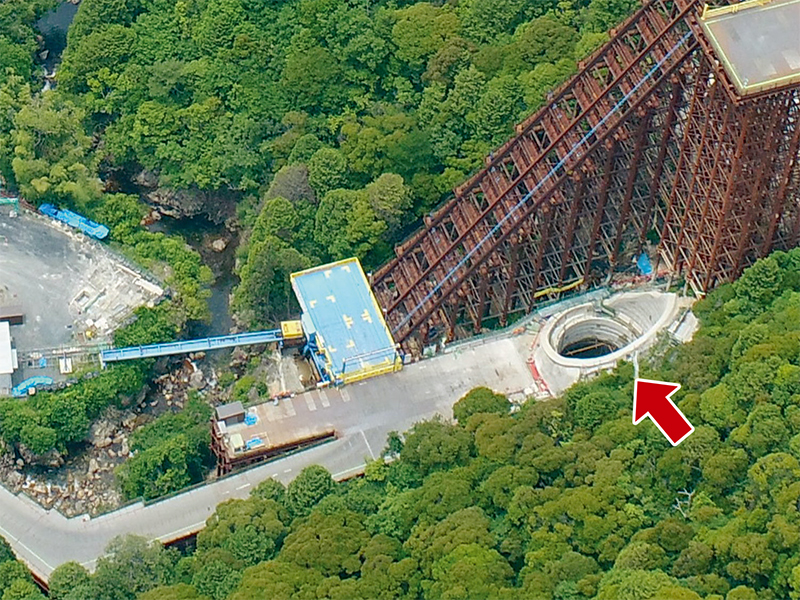 1位は「鉄筋の下敷きで死亡、約12tの仮固定物が清掃中に直撃」