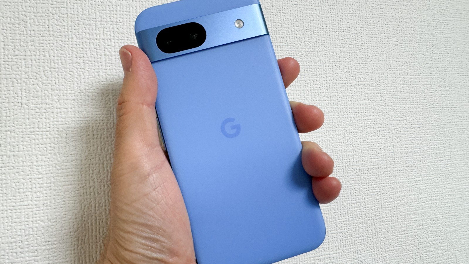 NTTドコモからも販売開始、「Pixel 7a」はミドルクラスの“覇者”となる