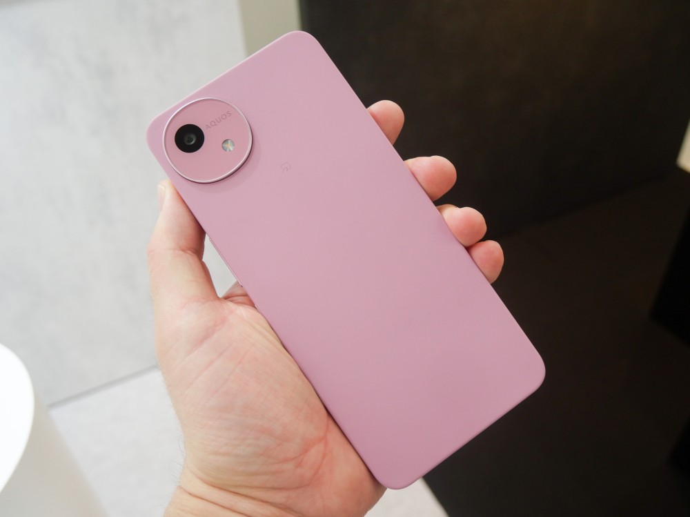 AQUOS wish5 多色展開 新登場「AQUOS wish5」をレビュー！スマホデビューにも