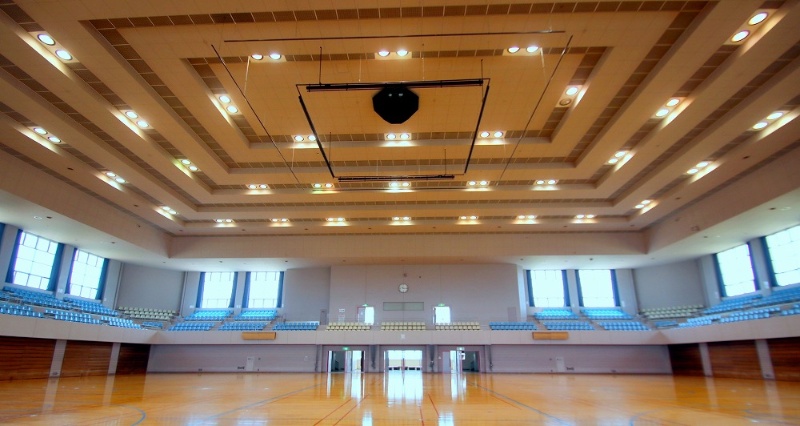 独自記事 鉄骨部材がアリーナ天井を突き破る 鶴岡市小真木原総合体育館が被災 日経クロステック Xtech 独自記事 鉄骨部材がアリーナ天井を突き破る 鶴岡市小真木原総合体育館が被災 日経クロステック Xtech