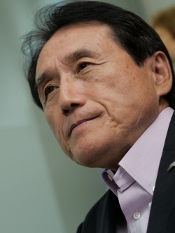 南沢道義(みなみさわ・みちよし)