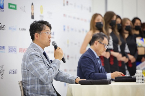 トヨタが水素エンジン車の市販化を表明