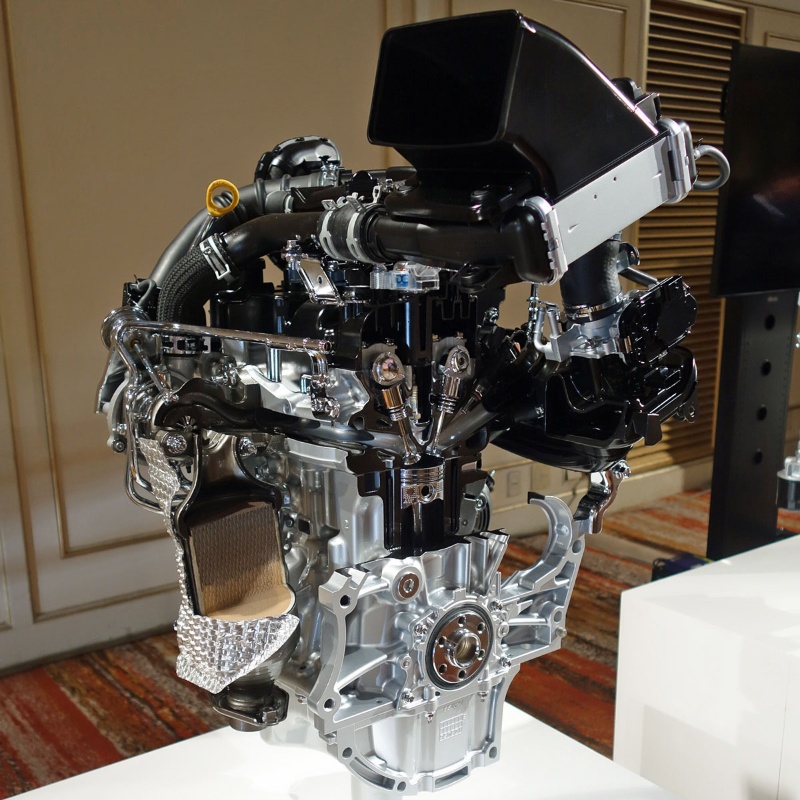 軽エンジン ダイハツ対ホンダ 突き出しプラグに 霧吹き 噴射のダイハツに軍配 日経クロステック Xtech 軽エンジン ダイハツ対ホンダ 突き出しプラグに 霧吹き 噴射のダイハツに軍配 日経クロステック Xtech