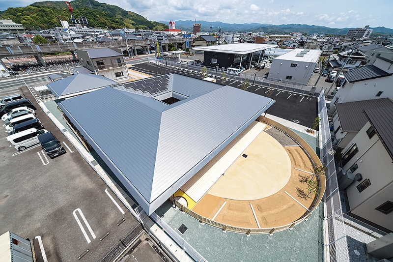 Cltで折板構造の屋根 梁 桁なしの広々とした空間に 日経クロステック Xtech Cltで折板構造の屋根 梁 桁なしの広々とした空間に 日経クロステック Xtech