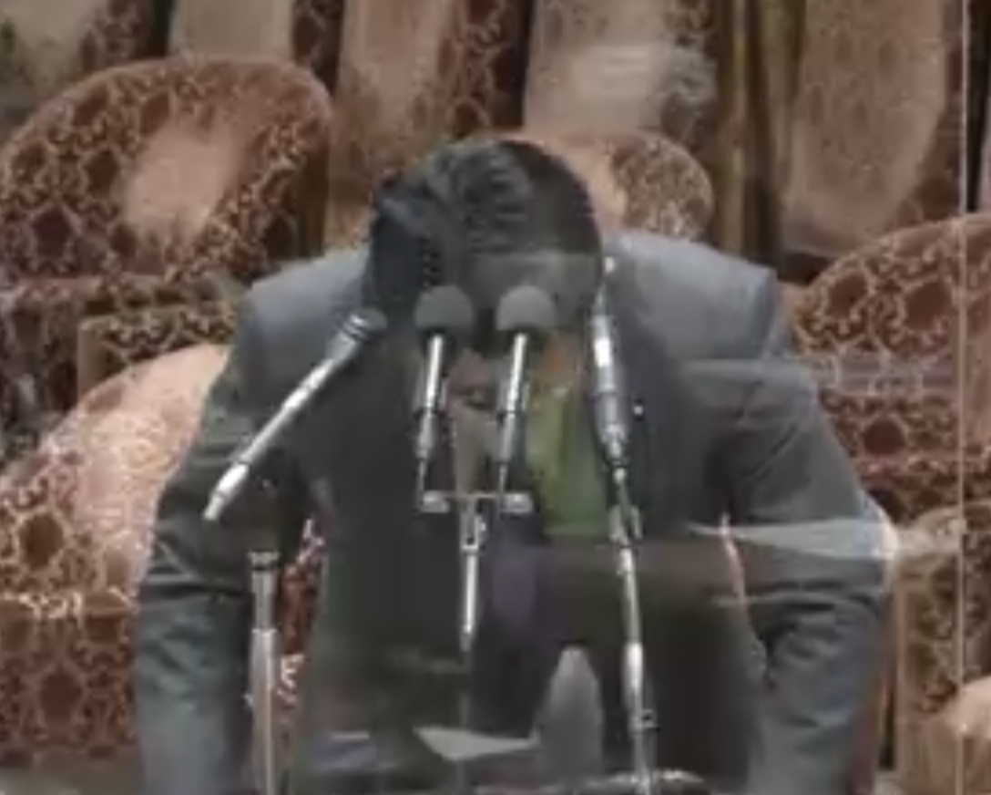 国会でデジタル改革関連法案の誤りを陳謝する平井卓也デジタル改革相