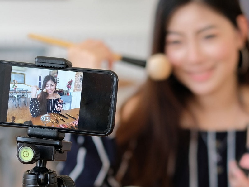 「ステマ規制」が10月1日施行、知らなかったでは済まない違反の代償