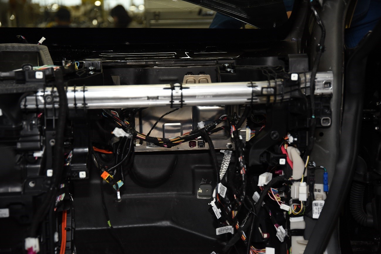 ダッシュボード手前にある車載コンピューター