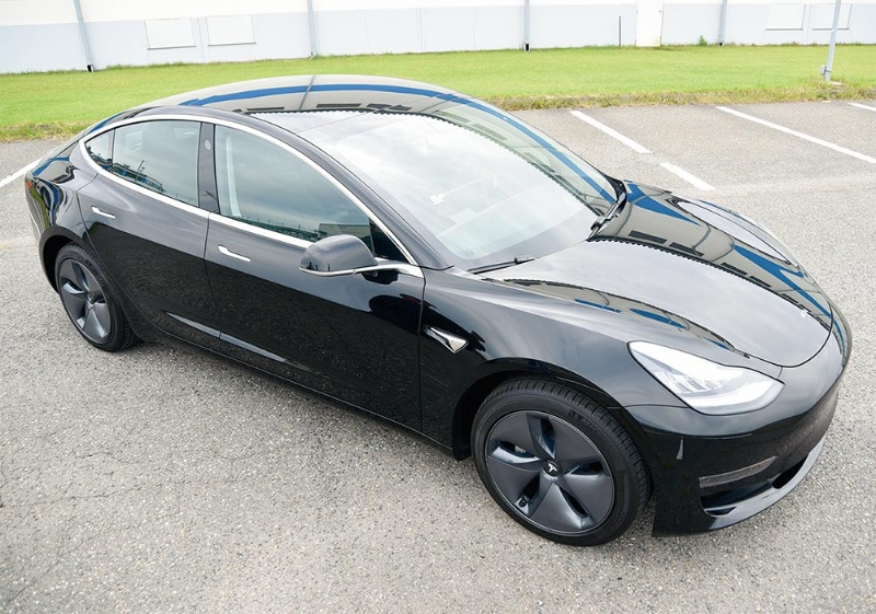 テスラが仕込んだ第2のエアバッグ 電池火災を吹っ飛ばす 日経クロステック Xtech