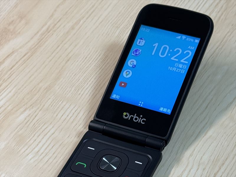 「KaiOS」搭載の低価格ガラホが日本に登場、使い勝手とアプリ開発を試してみた