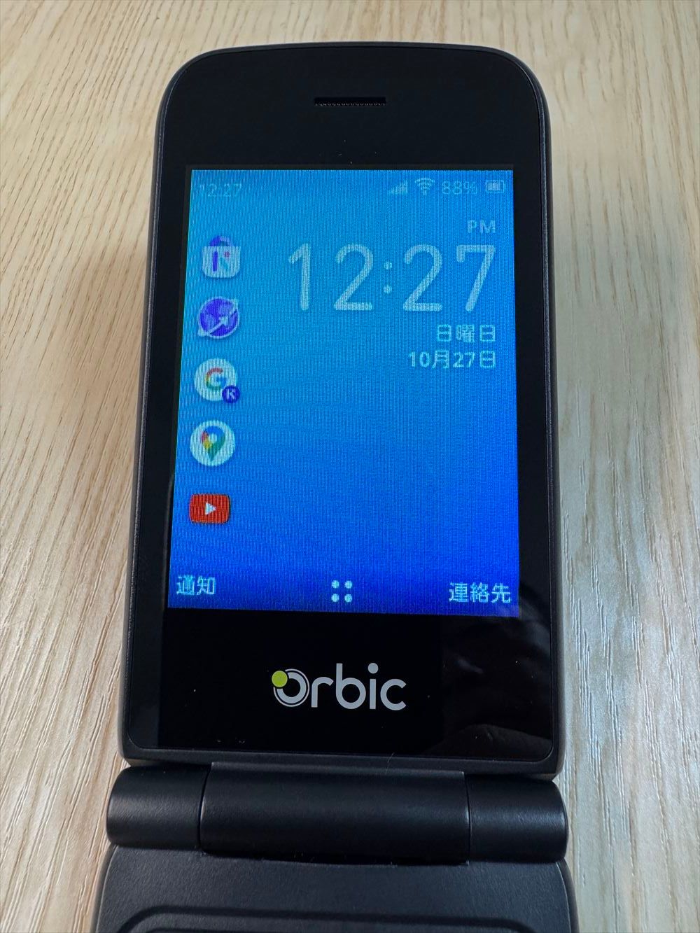 KaiOS」搭載の低価格ガラホが日本に登場、使い勝手とアプリ開発を試し