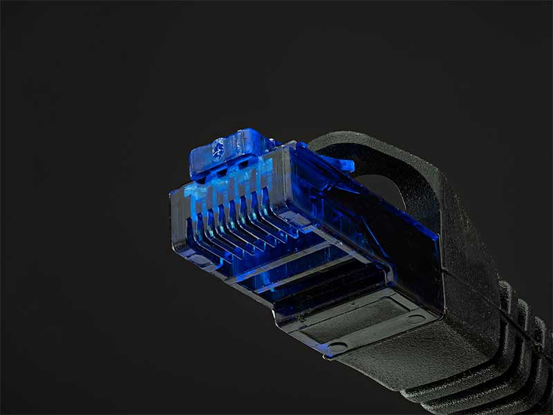 年度初めの那覇市役所を襲った全庁規模の通信まひ、原因はたった1本のLANケーブル