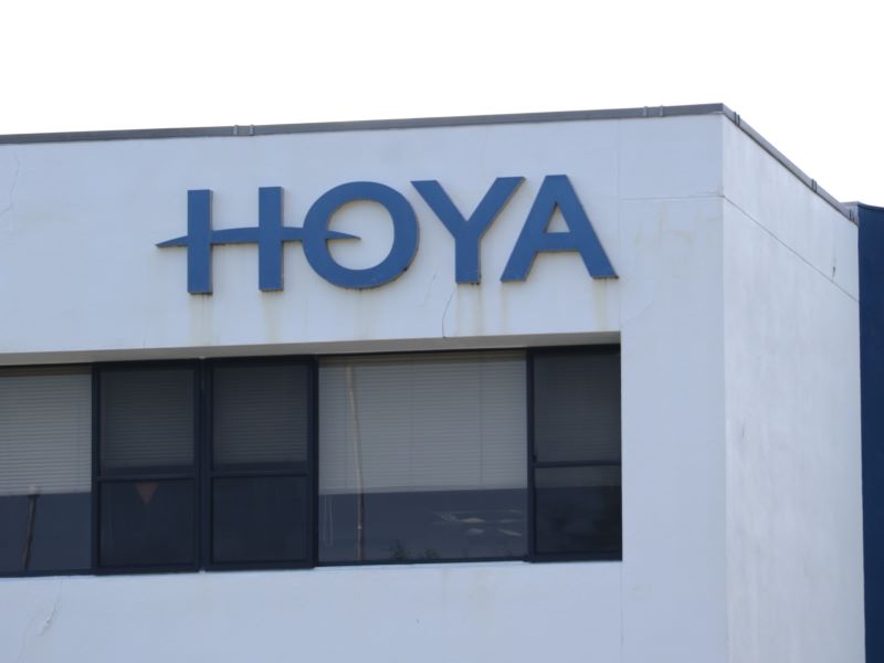 HOYAがランサム感染で生産・受注が停滞、納期遅れがレンズ業界全体に飛び火