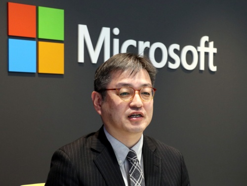 日本マイクロソフトの岡部一志業務執行役員コーポレートコミュニケーション本部長
