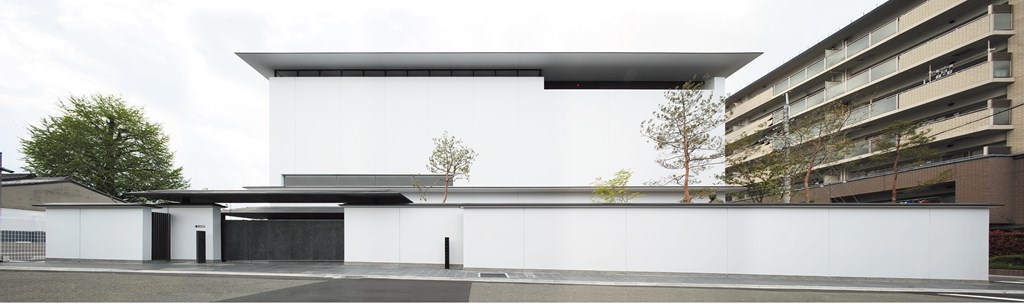 軒や庇で都市と建築のスケールをつなぐ、竹中工務店・米津正臣氏の設計