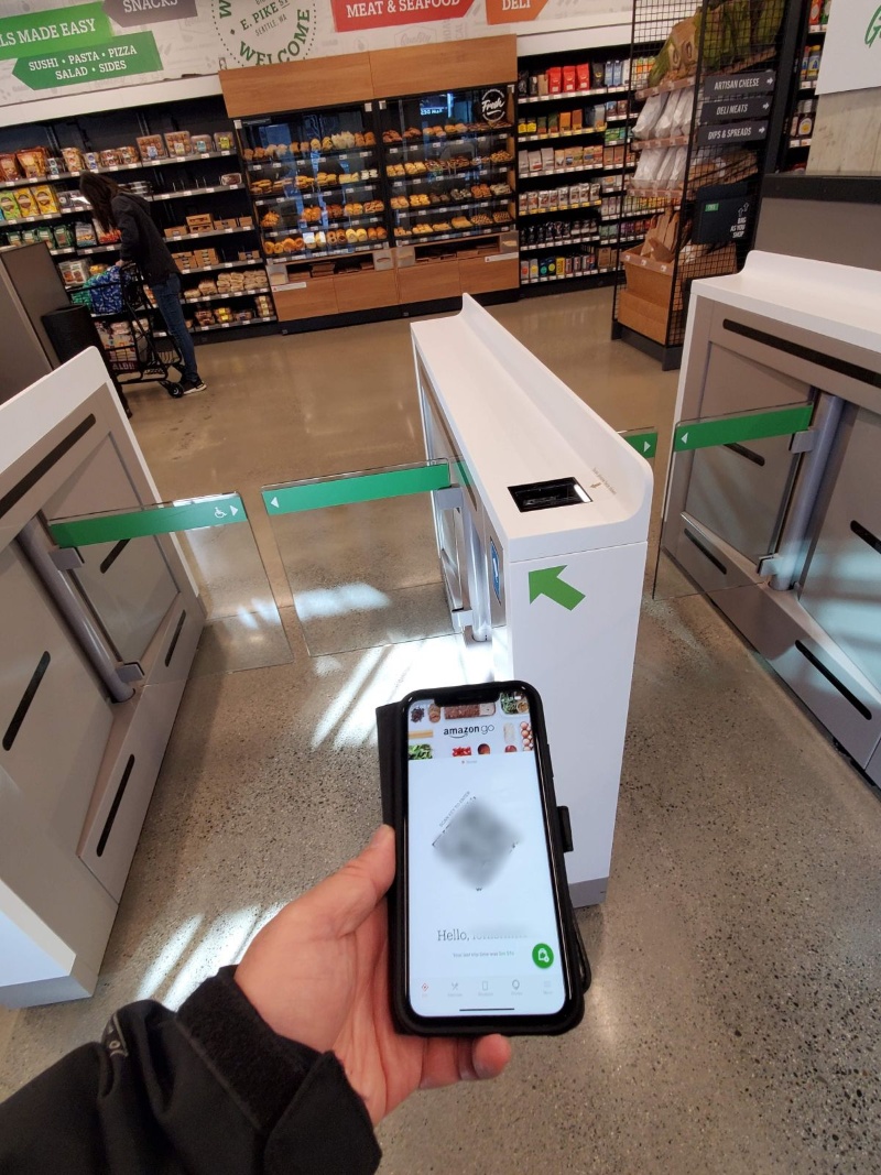 進化を続ける Amazon Go 他社への技術供与も始まる 日経クロステック Xtech