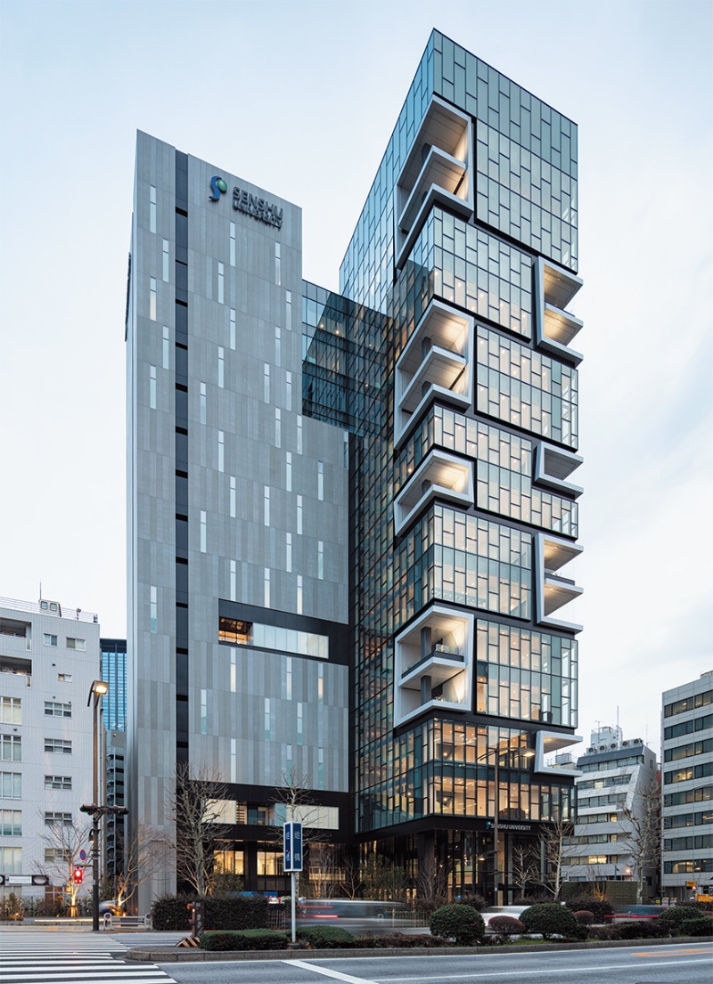 吹き抜けの 環境装置 を持つ 日建設計による神田の高層校舎 日経クロステック Xtech 吹き抜けの 環境装置 を持つ 日建設計による神田の高層校舎 日経クロステック Xtech