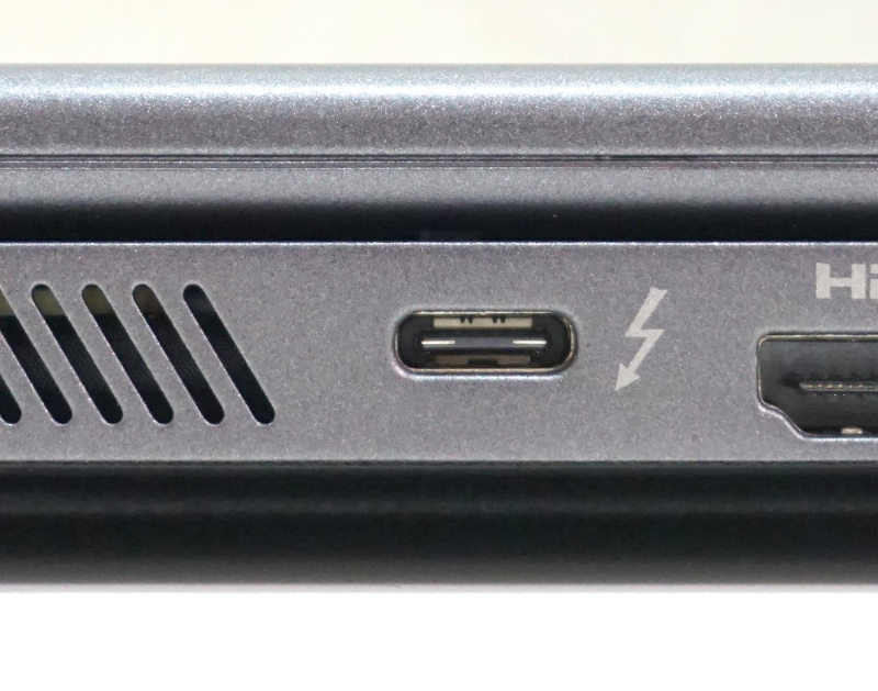 機種ごとの違いを確認 マルチディスプレーの鍵を握る映像出力端子 2ページ目 日経クロステック Xtech