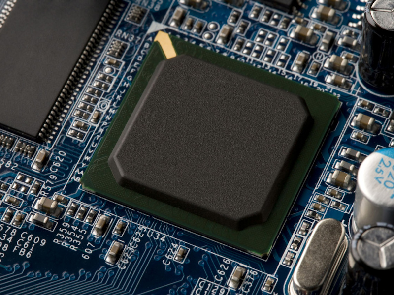 高年式2021年モデル✨コンパクトノートPC☘️第11世代CPU☘️SSD☘️カメラ 2021年のCPUを大予測、ノート向け最新世代と小型新製品で