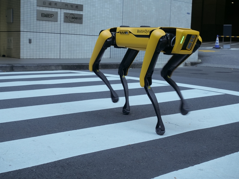 米ny市警 ロボット犬の運用中止 反発の声強く 日経クロステック Xtech