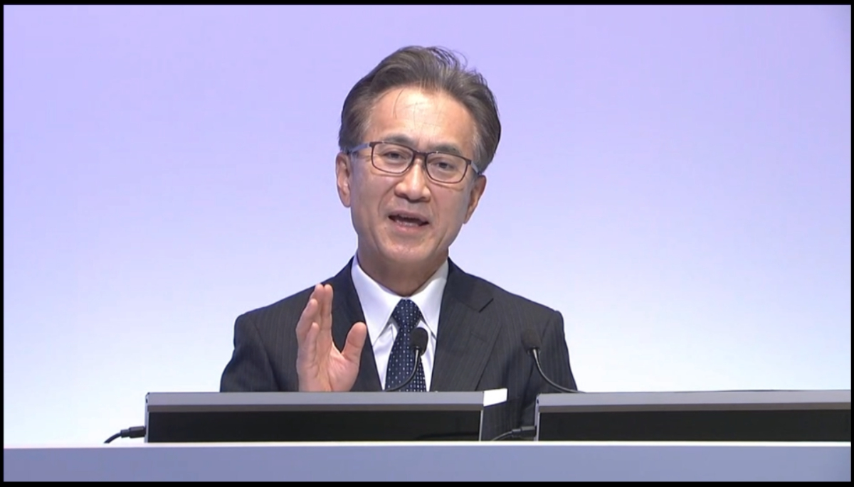 経営方針説明会で質疑に答えるソニーグループ代表執行役会長兼社長CEO（最高経営責任者）の吉田憲一郎氏