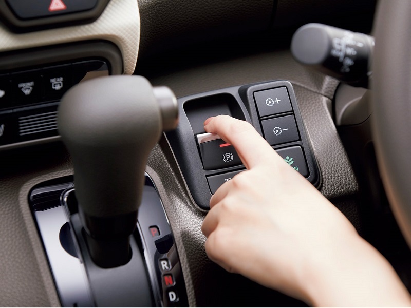 ホンダ N Box ようやく電動駐車ブレーキを搭載 日経クロステック Xtech ホンダ N Box ようやく電動駐車ブレーキを搭載 日経クロステック Xtech