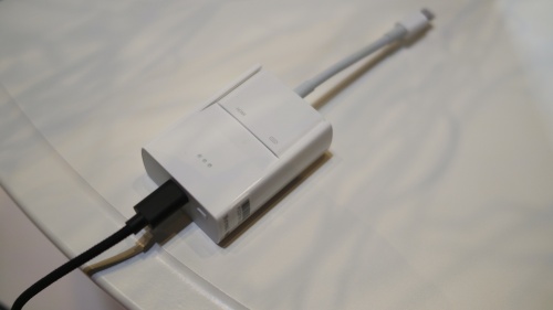 図3　HDMI/Lightning端子に対応したアダプター「Nreal Adapter」