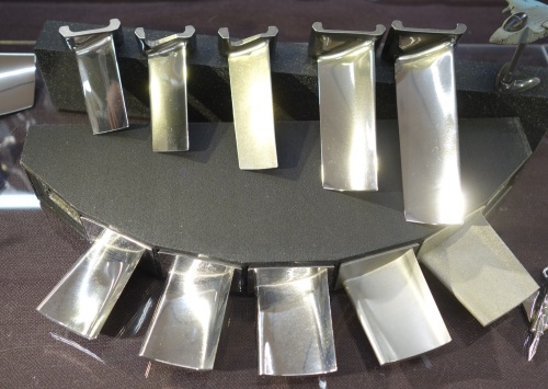 タービンブレードを模したMMP処理のサンプル