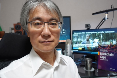 崎村夏彦氏
